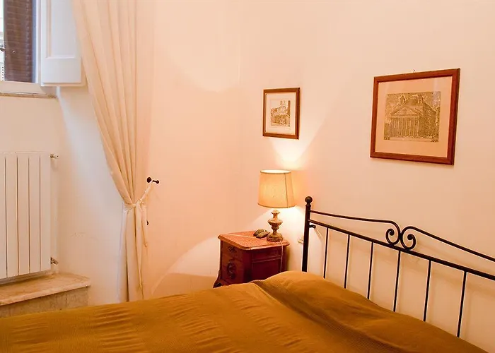 All'obelisco 3* Рим